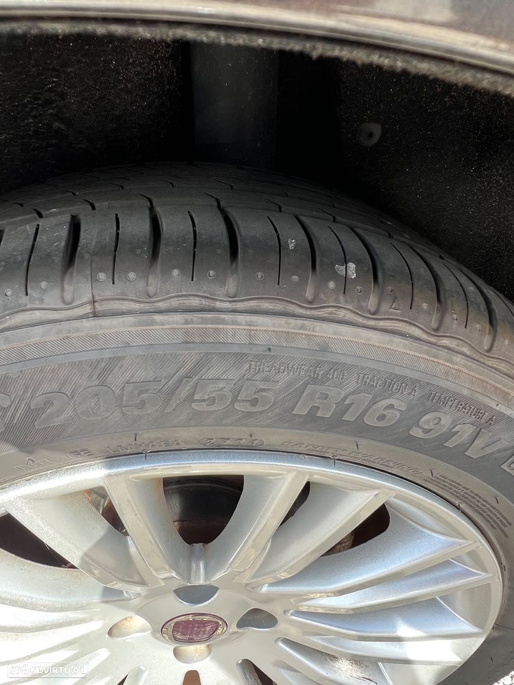 Fiat Bravo 1.4 16V Dynamic - 32