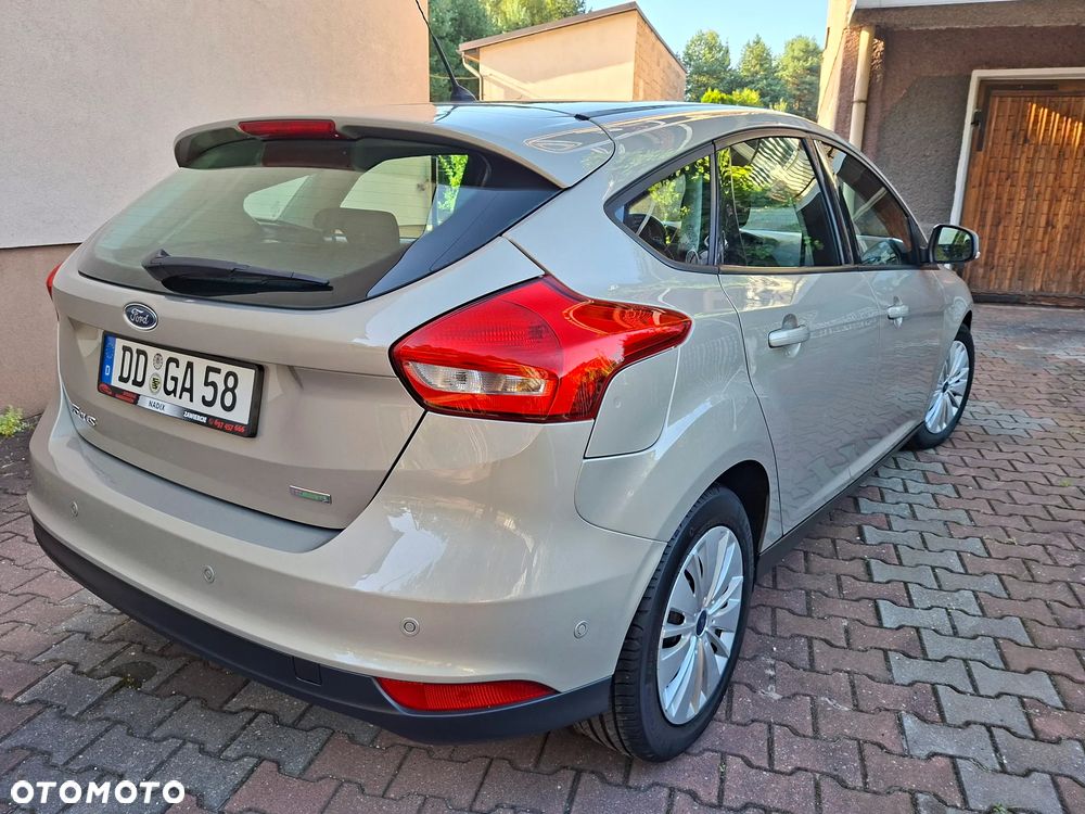 Ford Focus - 15