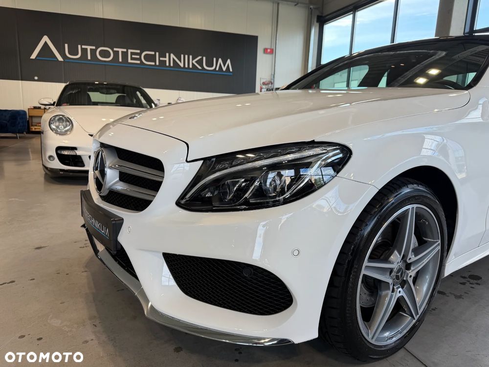 Mercedes-Benz Klasa C 200 4-Matic 9G-TRONIC - 2