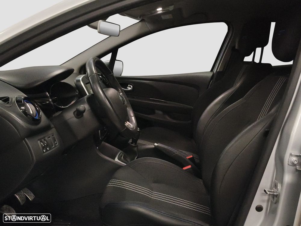 Renault Clio Sport Tourer 0.9 TCE GT Line - 10