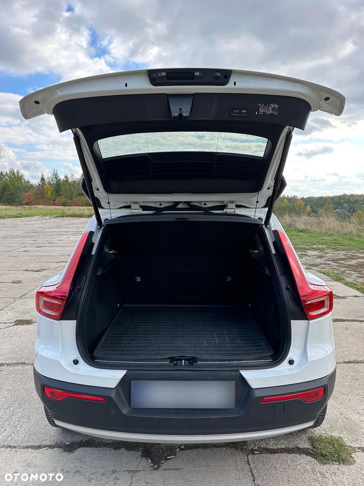 Volvo XC 40 T5 AWD Momentum - 14