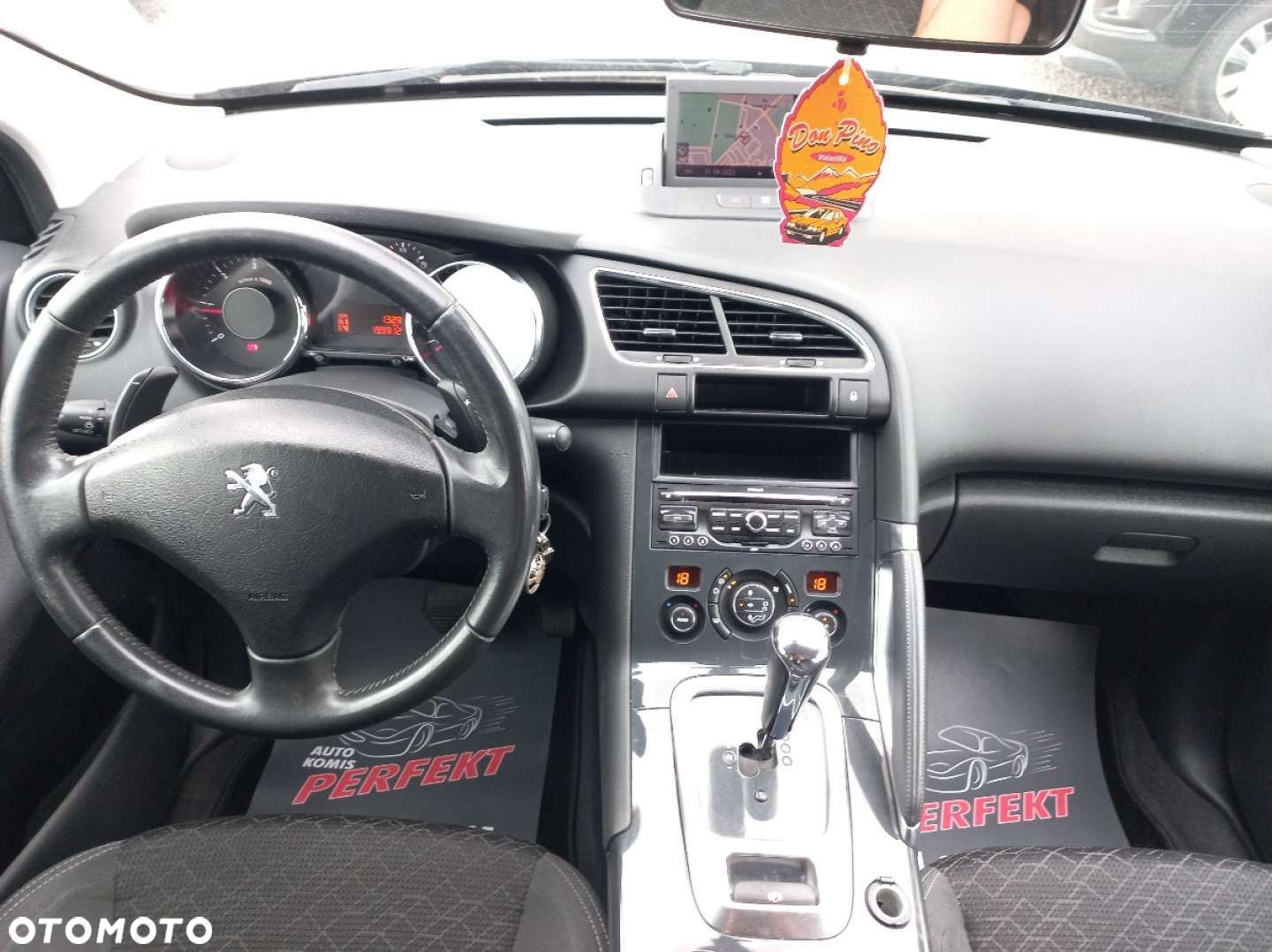 Peugeot 3008 - 18