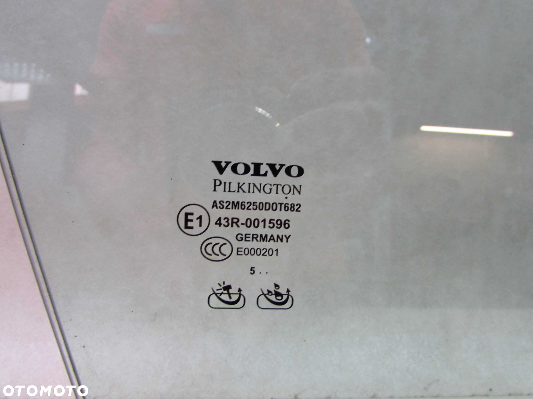 VOLVO XC90 SZYBA BOCZNA DRZWI PRZOD PRAWA PODWOJNA KLEJONA 05R 02-14 - 7
