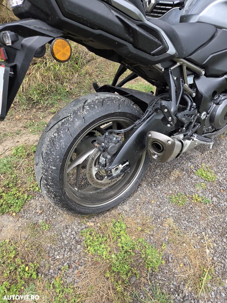 Suzuki GSX 1000SV Katana - 7