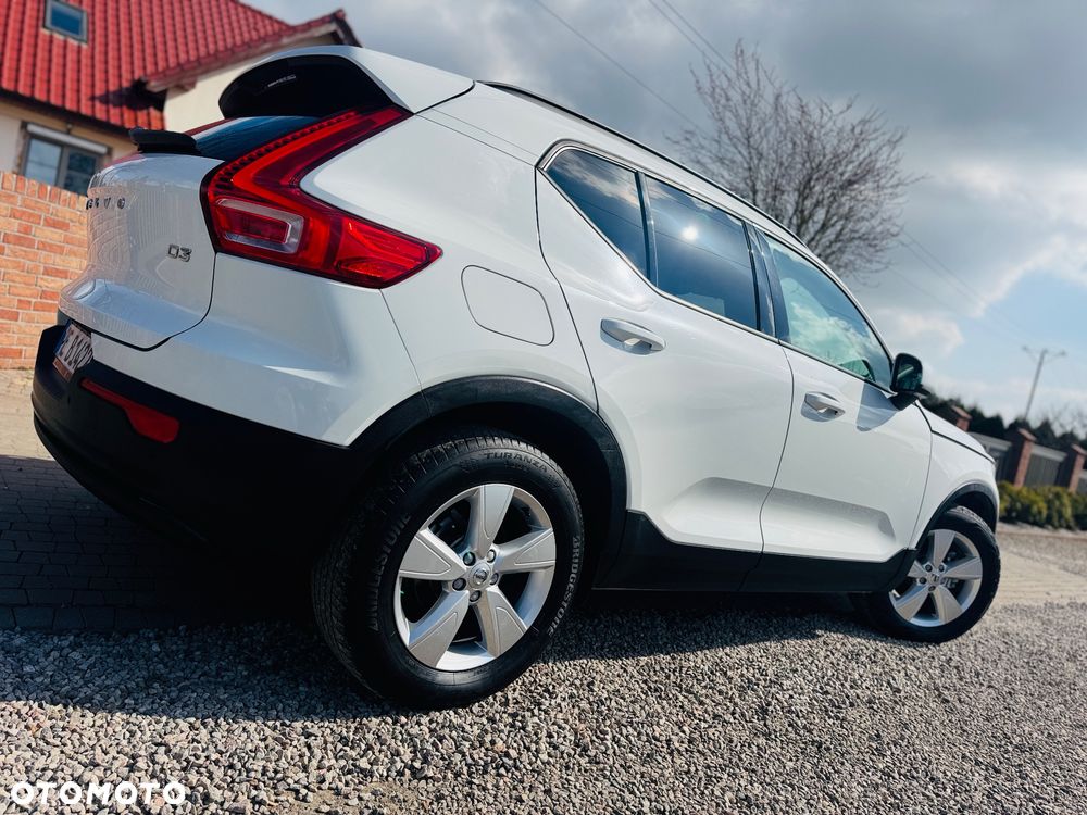 Volvo XC 40 D3 Momentum - 4