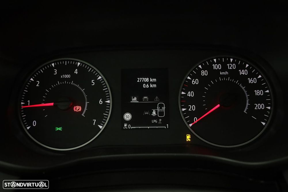 Dacia Sandero - 15