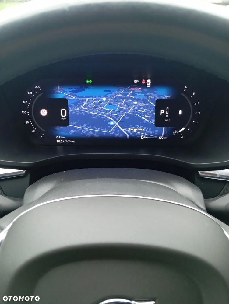Volvo XC 60 B4 D AWD Plus Dark - 39