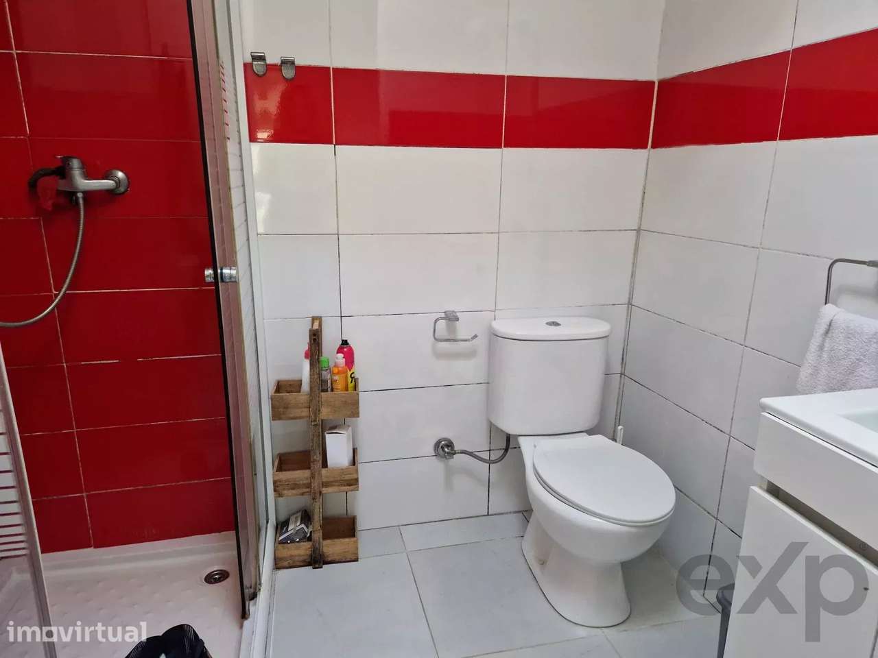 Propriedade com 3 casas -centro Historico-Vila do Conde - Grande imagem: 4/22