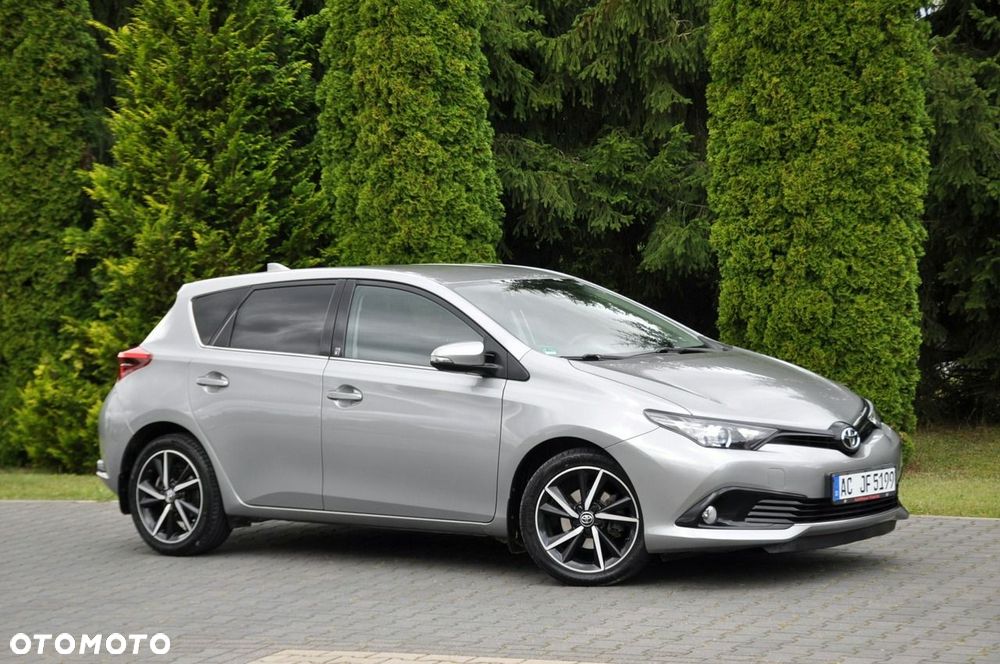 Toyota Auris - 4