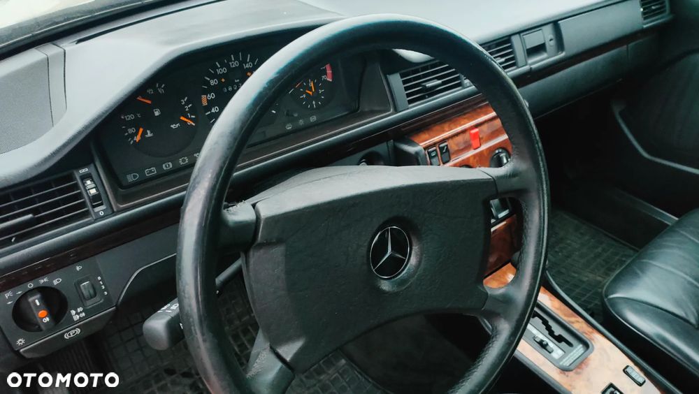 Mercedes-Benz W124 (1984-1993) - 2