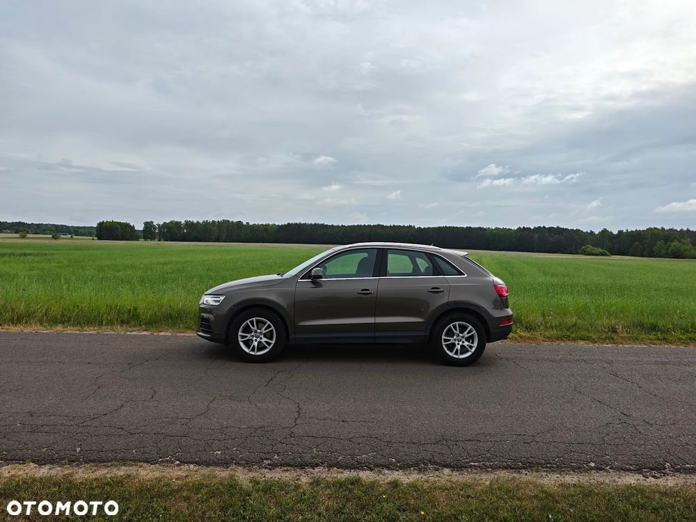 Audi Q3 1.4 TFSI Design S tronic - 5