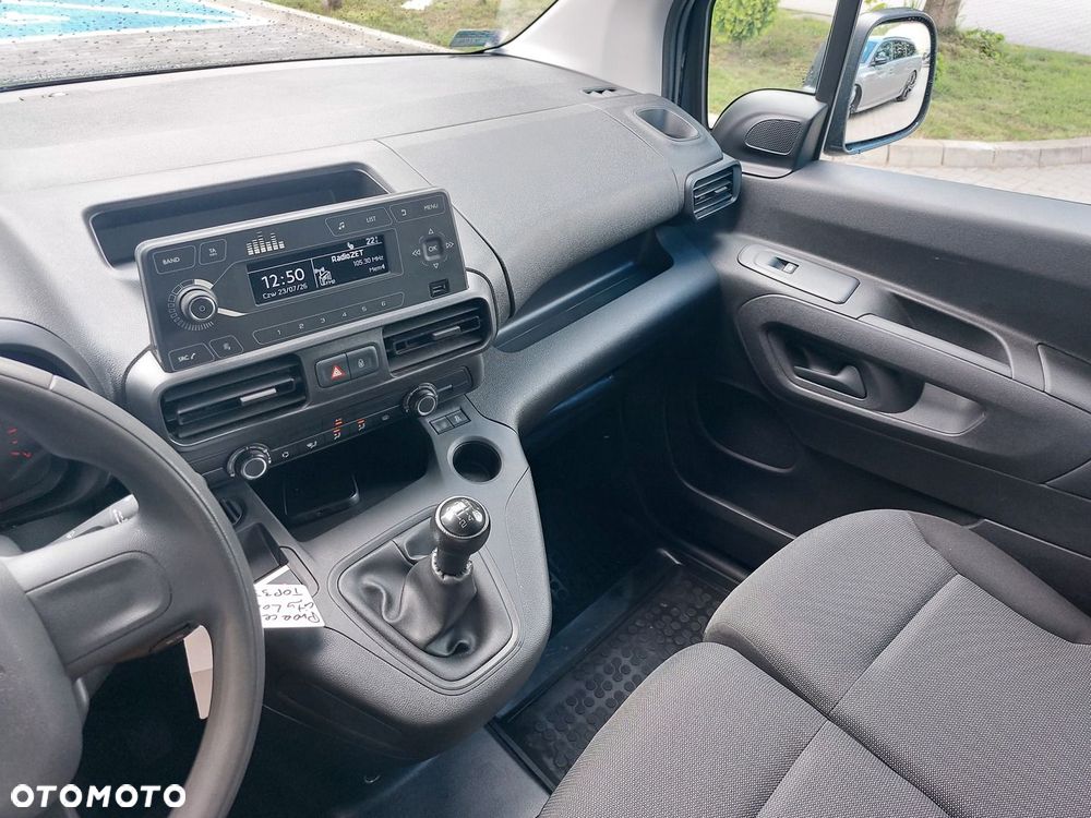 Toyota Proace City - 17