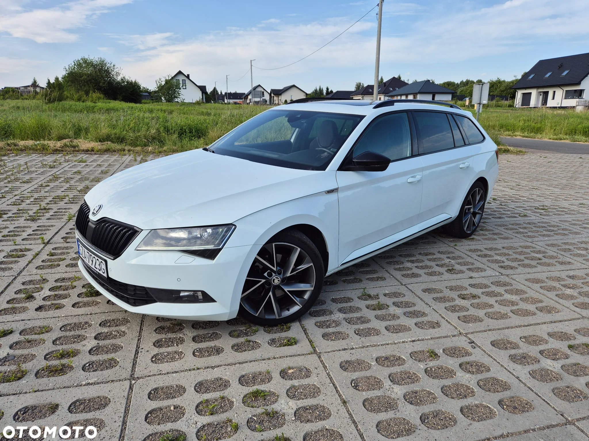 Skoda Superb 2.0 TDI 4x4 DSG Sportline - 3
