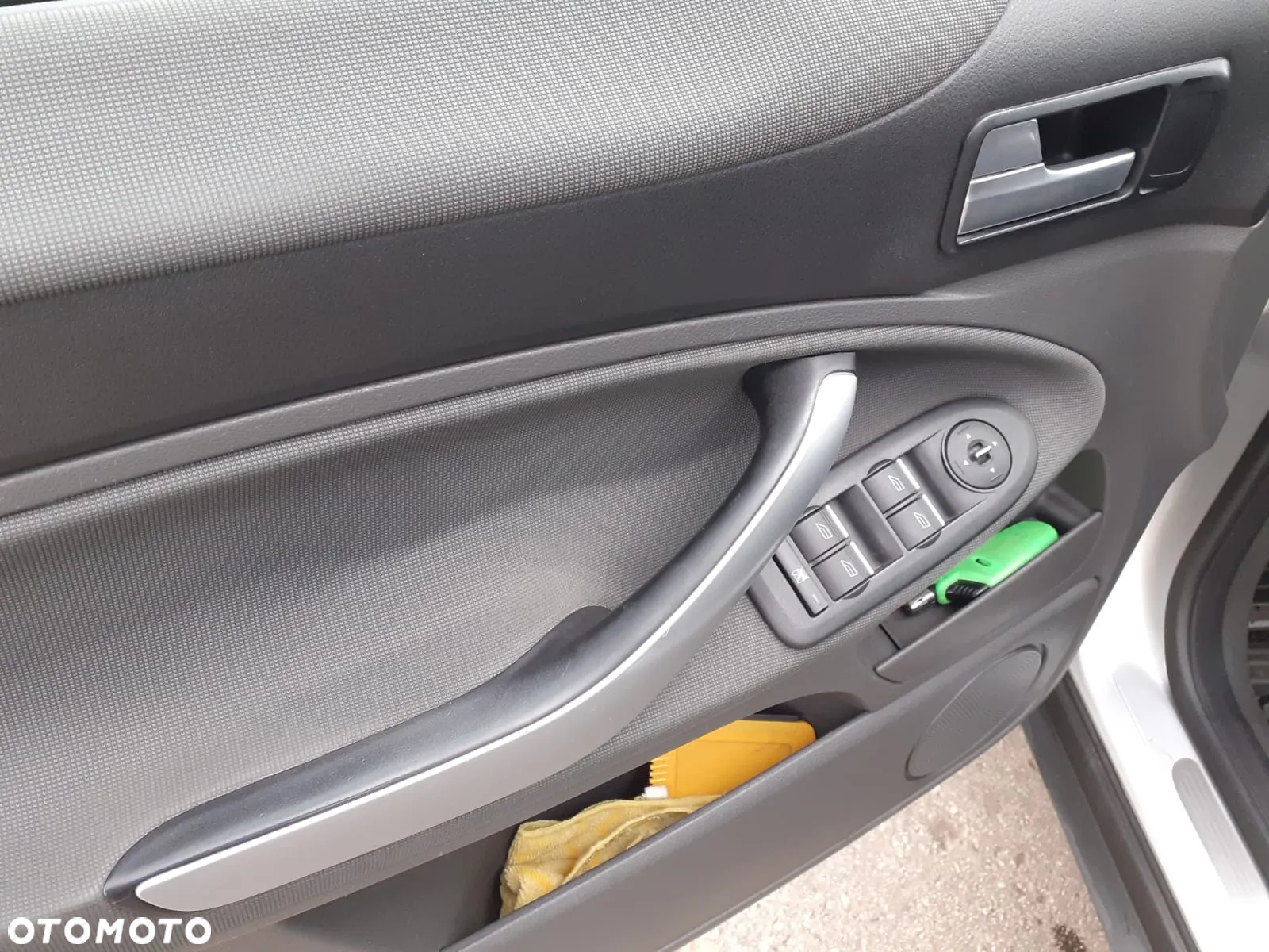 Ford Kuga 2.0 TDCi Individual - 17