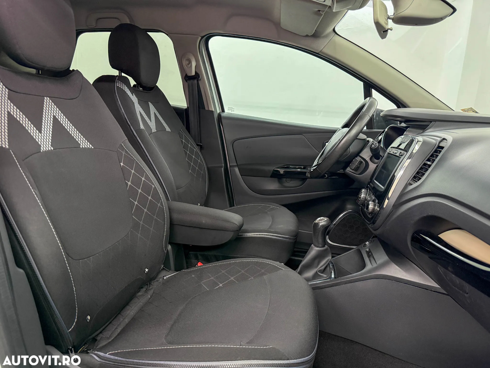 Renault Captur (ENERGY) dCi 90 INTENS - 30