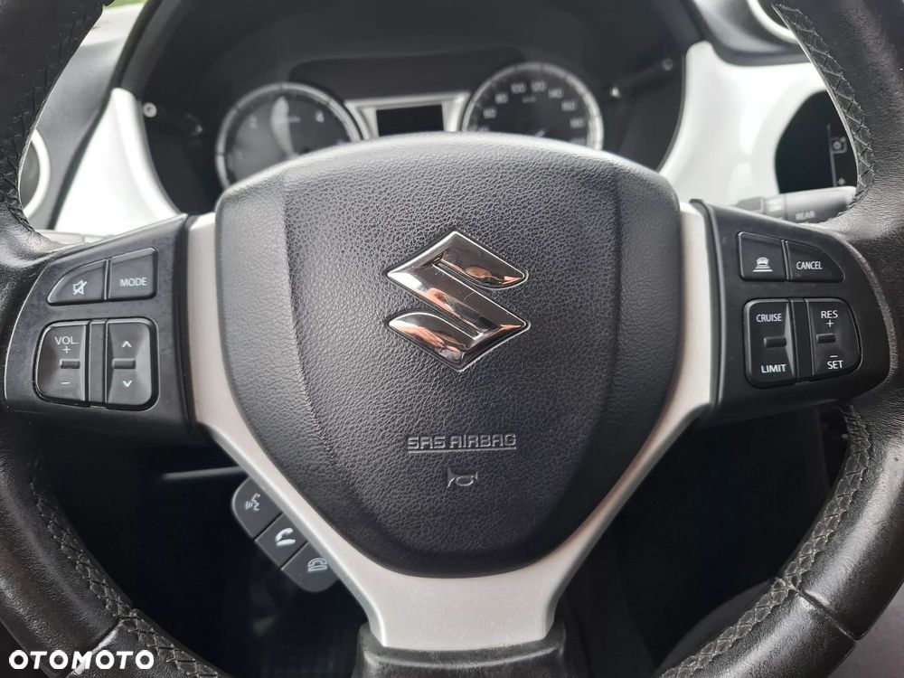 Suzuki Vitara 1.6 DDiS (4x4) Allgrip Comfort+ - 16