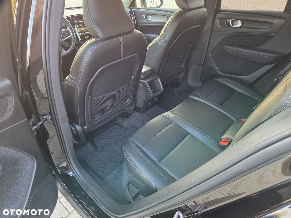 Volvo XC 40 T3 Geartronic Inscription - 30