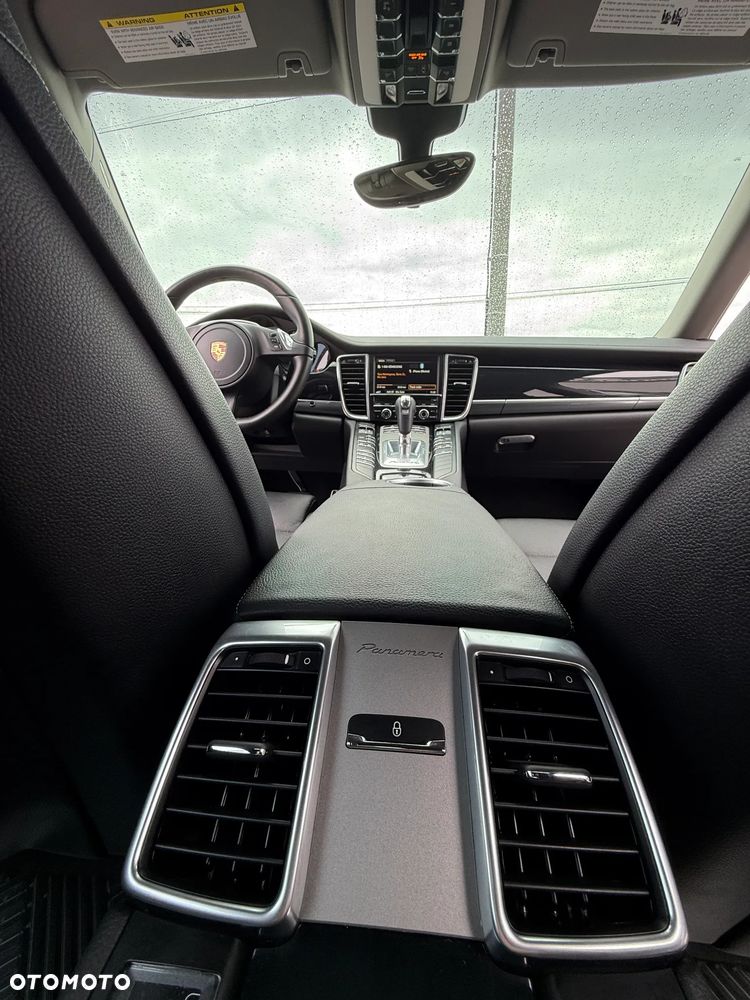 Porsche Panamera PDK Edition - 25