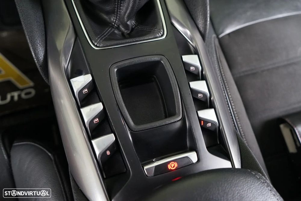 Citroën DS5 1.6 BlueHDi So Chic - 27