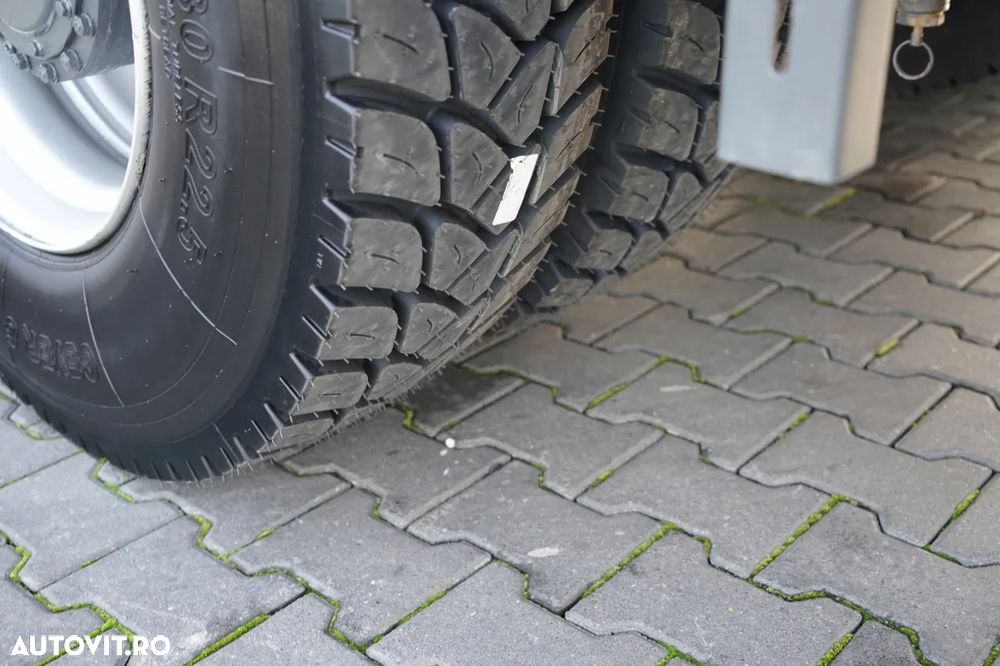 DAF CF 85.410 / 8x4 / BASCULĂ SPATE / CLAPETĂ HIDRAULICĂ / ANVELOPE 100% / MANUALĂ / EURO 6 - 22