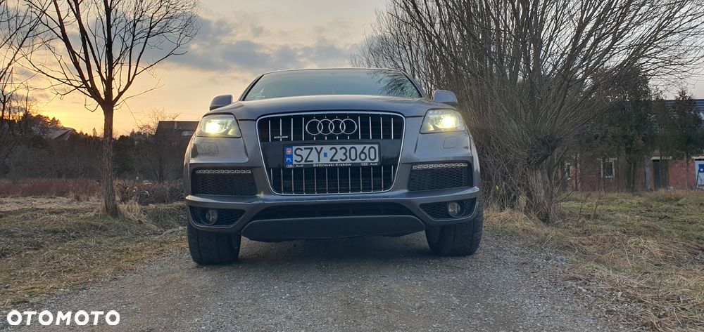 Audi Q7 3.0 TDI DPF clean diesel Quattro Tiptronic - 10