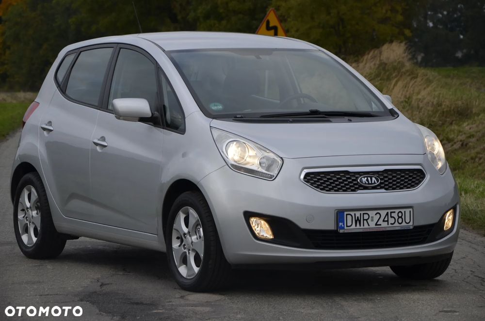 Kia Venga - 7
