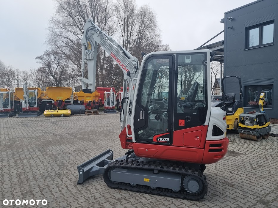 Takeuchi Nowa Koparka Gąsienicowa Takeuchi TB230-V2 - 3