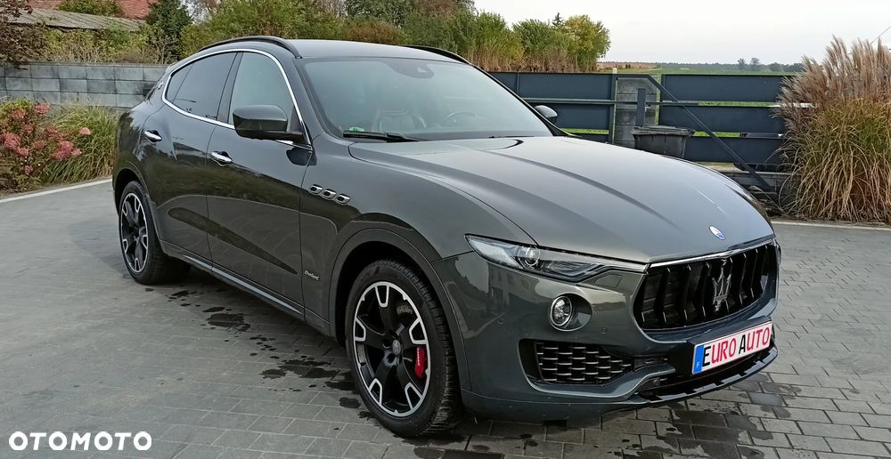 Maserati Levante S Q4 - 1