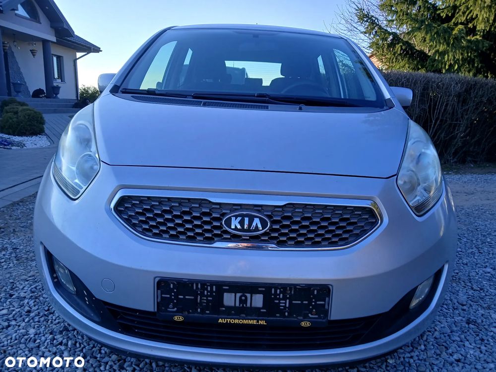 Kia Venga - 1