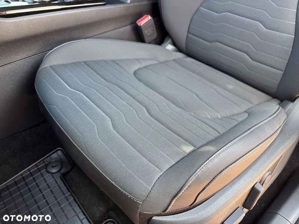 Kia Sportage 1.6 T-GDI HEV Business Line 2WD - 23