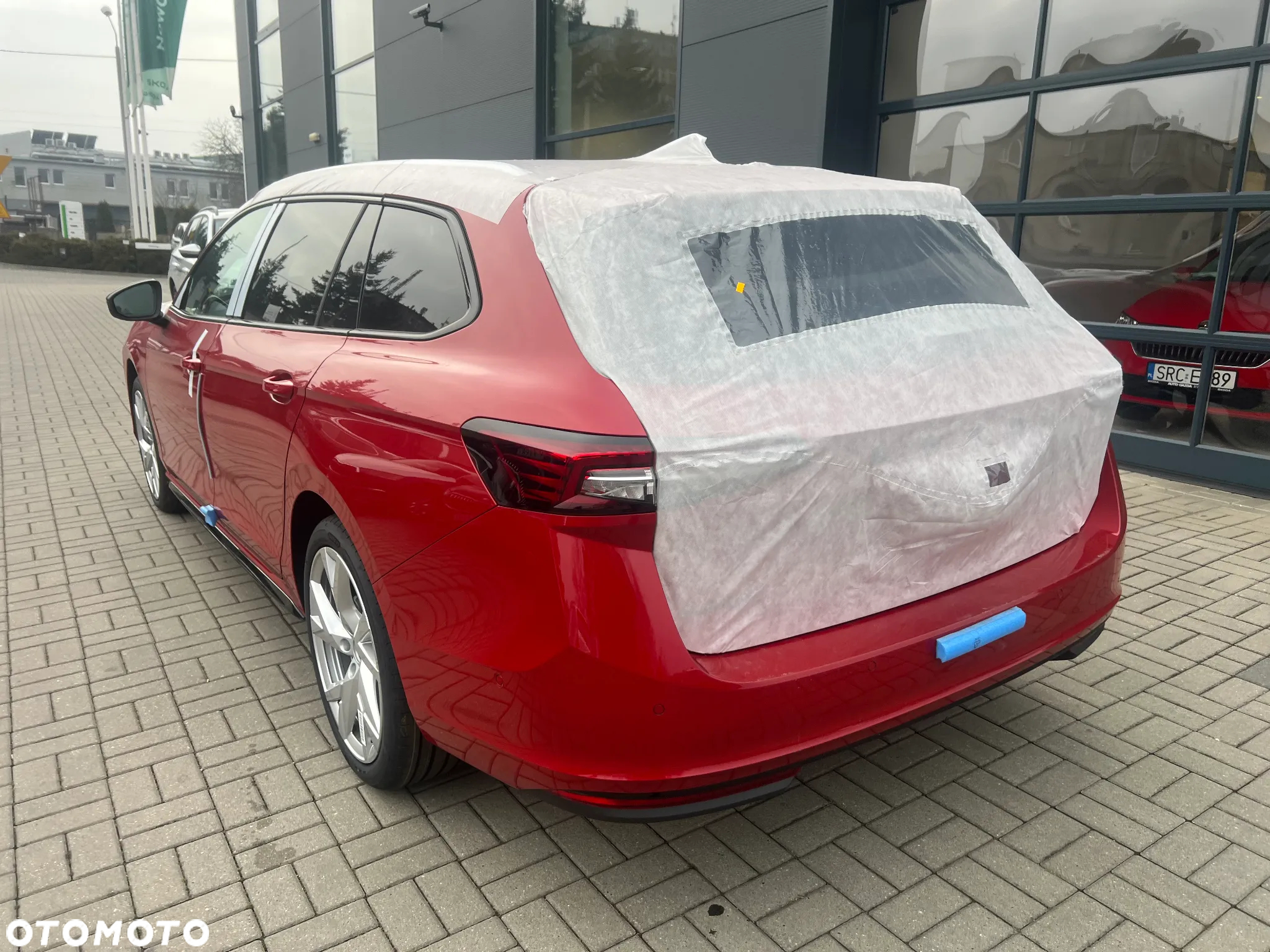 Skoda Superb 2.0 TSI Sportline DSG - 8