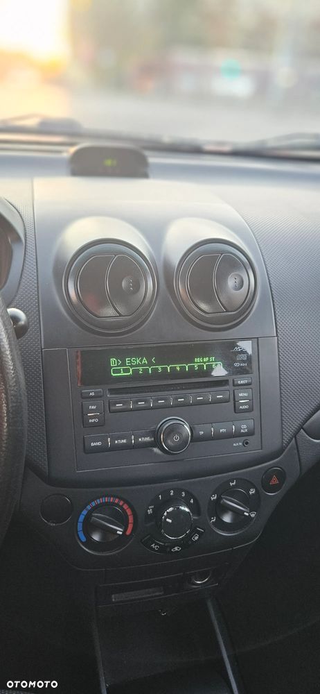 Chevrolet Aveo - 23