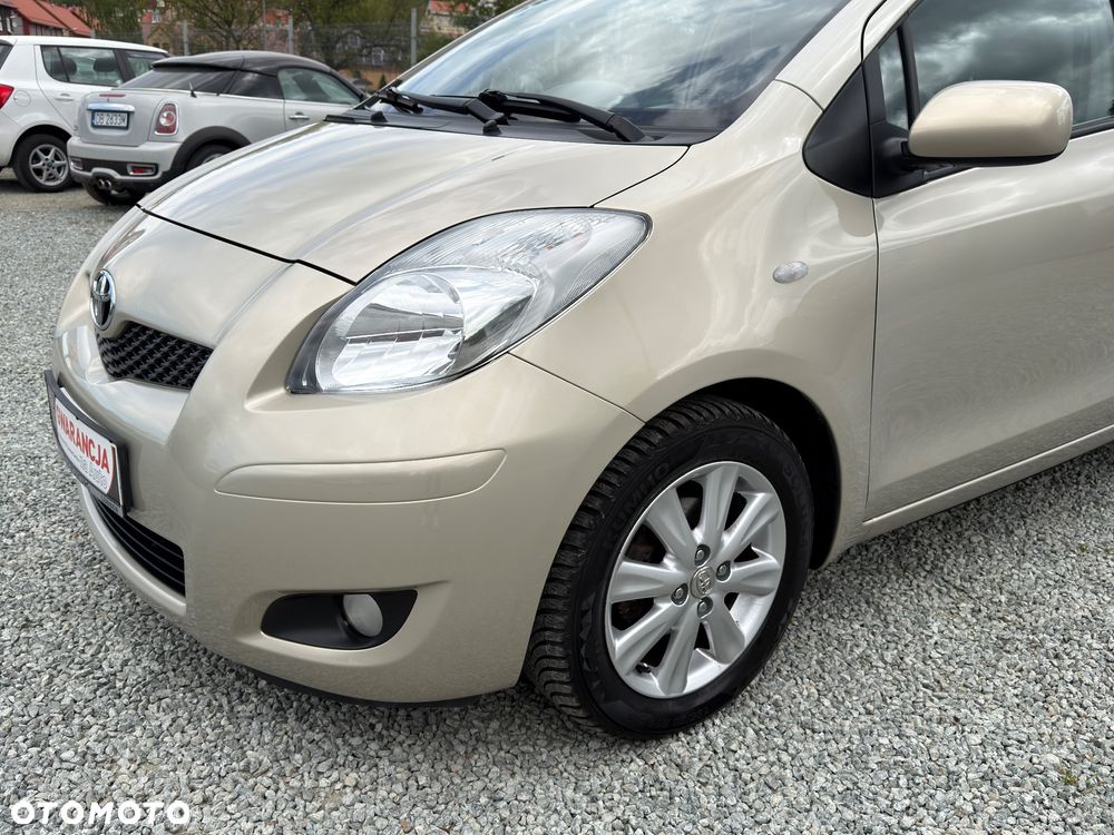 Toyota Yaris 1.33 Prestige - 11
