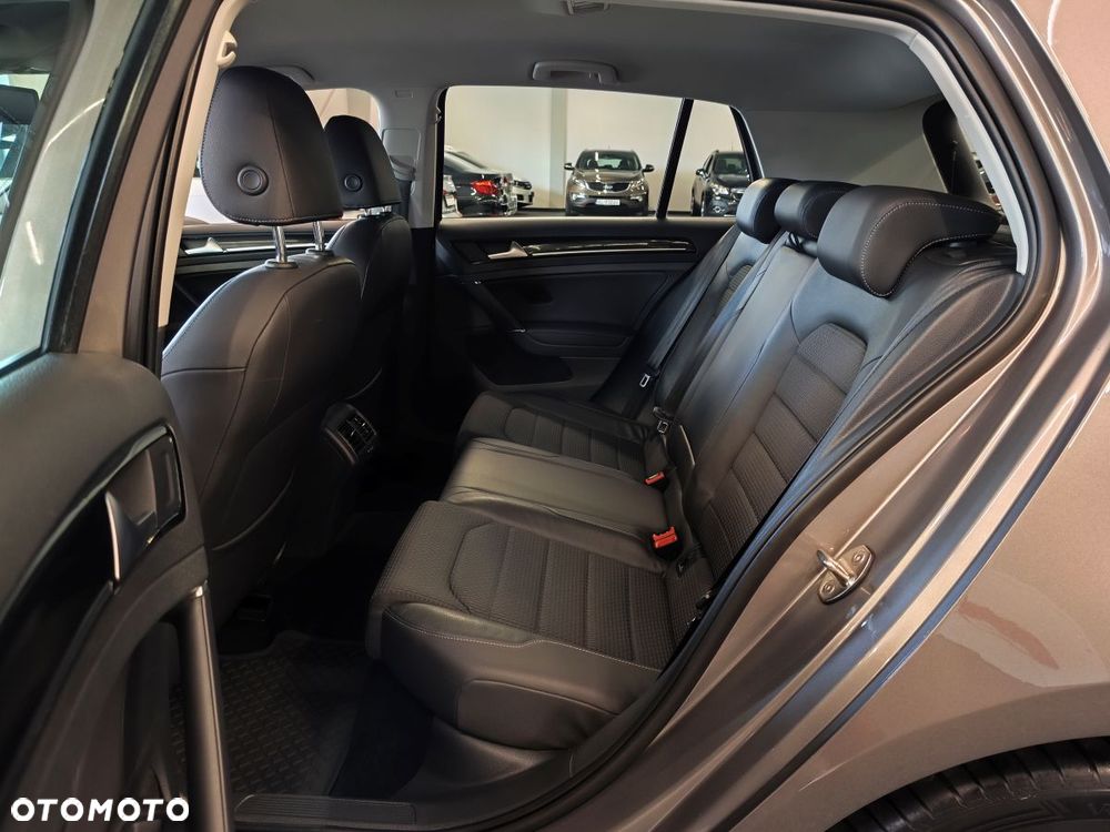 Volkswagen Golf 1.4 TSI BlueMotion Technology DSG Highline - 8