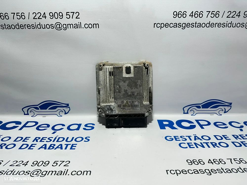 .Centralina Motor Bosch VAG VW Volkswagen 2.0 TDi CBB 03L906022LC / 0281015988 / EDC17CP14