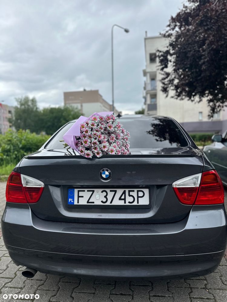 BMW Seria 3 320i - 6