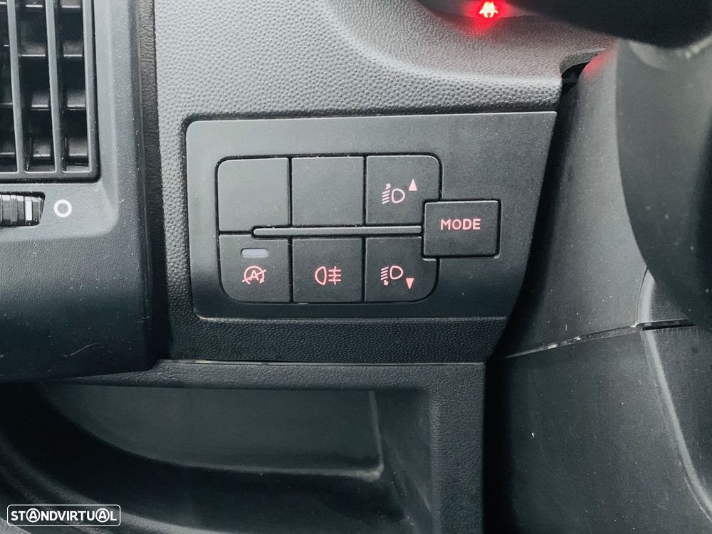 Peugeot Boxer 2.2 BlueHDi 335 L3 CD - 13