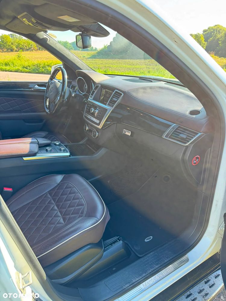 Mercedes-Benz GL 350 BlueTEC 4-Matic - 7