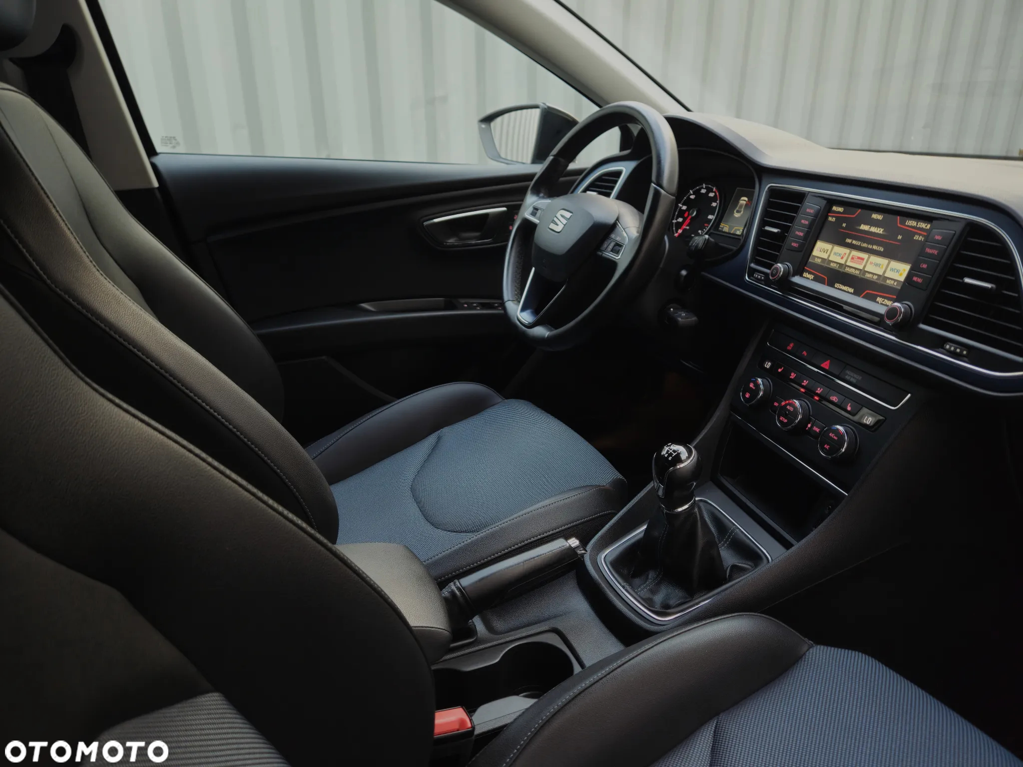Seat Leon 1.4 TSI Start&Stop CONNECT - 27
