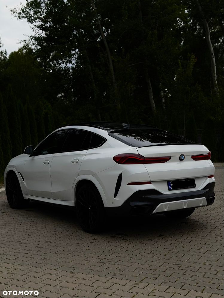 BMW X6 - 11