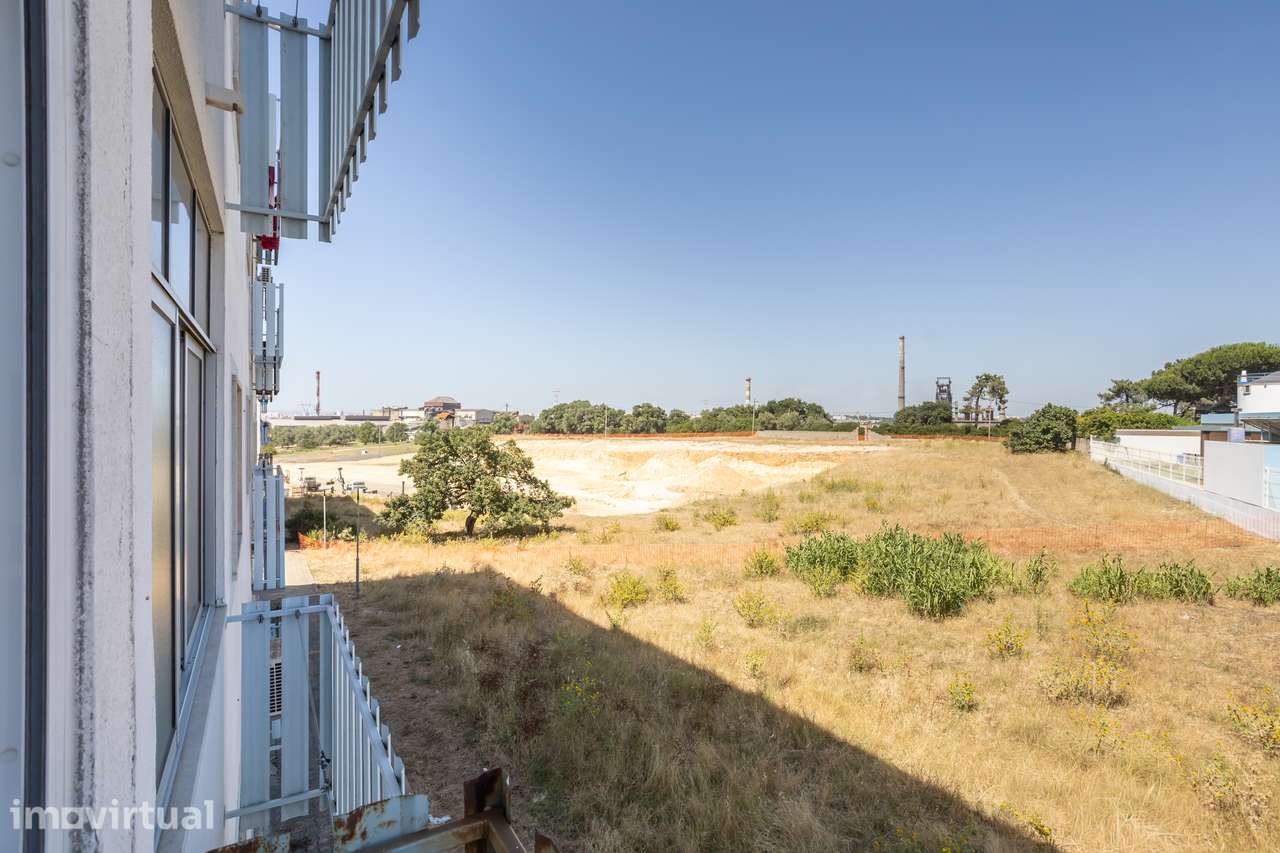 Apartamento T2 em Paio Pires - Grande imagem: 5/26