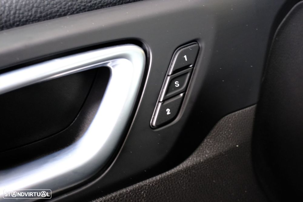 Jeep Compass - 40