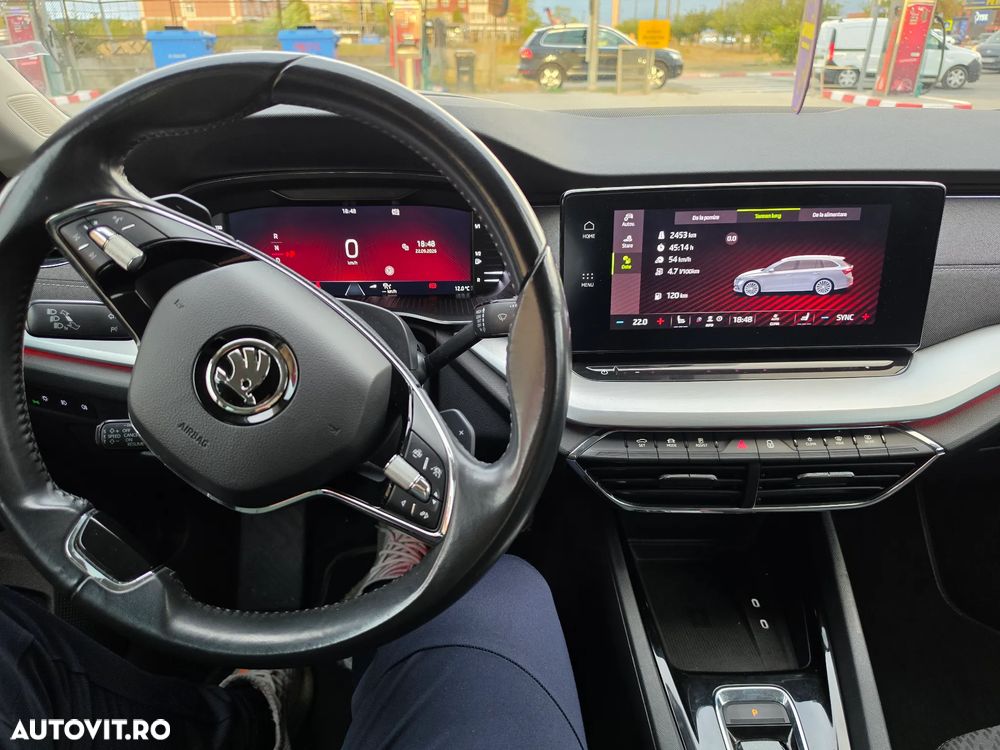 Skoda Octavia 2.0 TDI DSG Style - 7