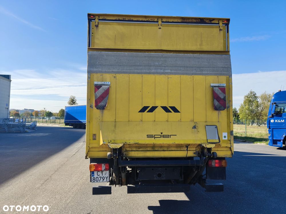 Mercedes-Benz ATEGO - 5