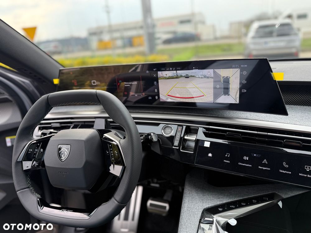 Peugeot 3008 1.2 PureTech mHEV GT Exclusive e-DCS6 - 21