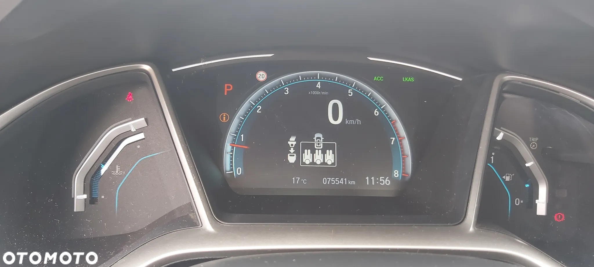 Honda Civic 1.5 T Executive CVT - 23