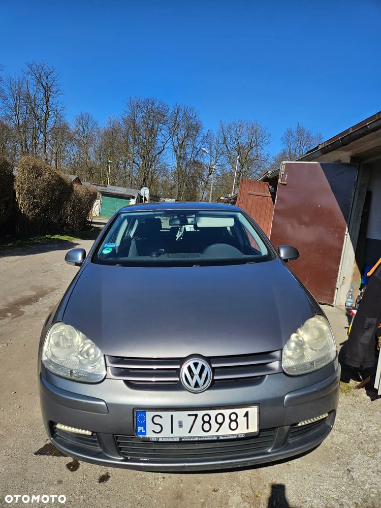 Volkswagen Golf 1.6 Basis - 3