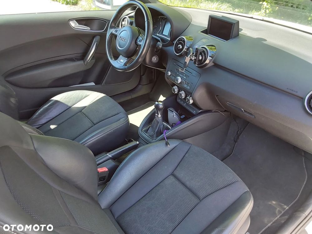 Audi A1 3-drzwiowe 1.6 TDI S line edition m S line Sportpaket - 8