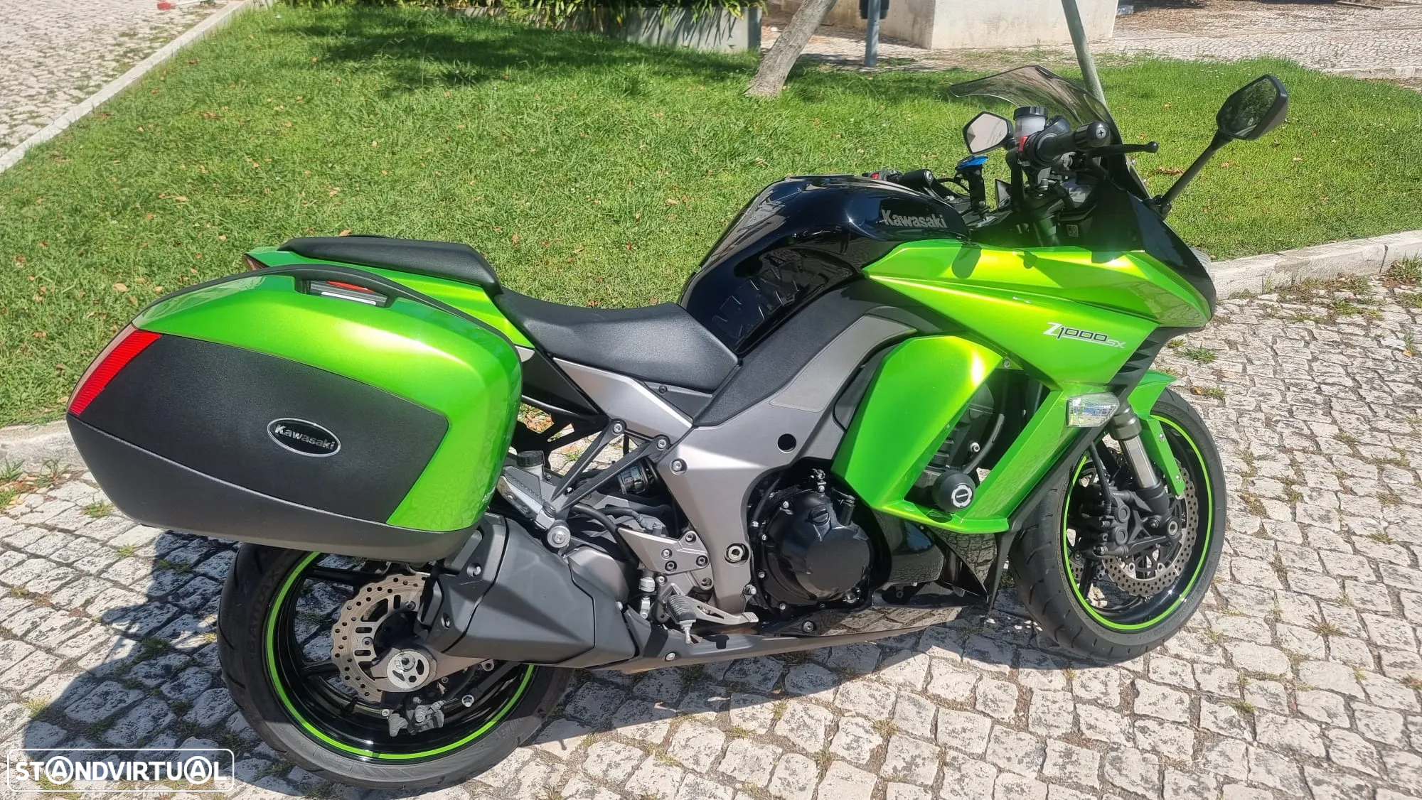 Kawasaki Z 1000SX - 12
