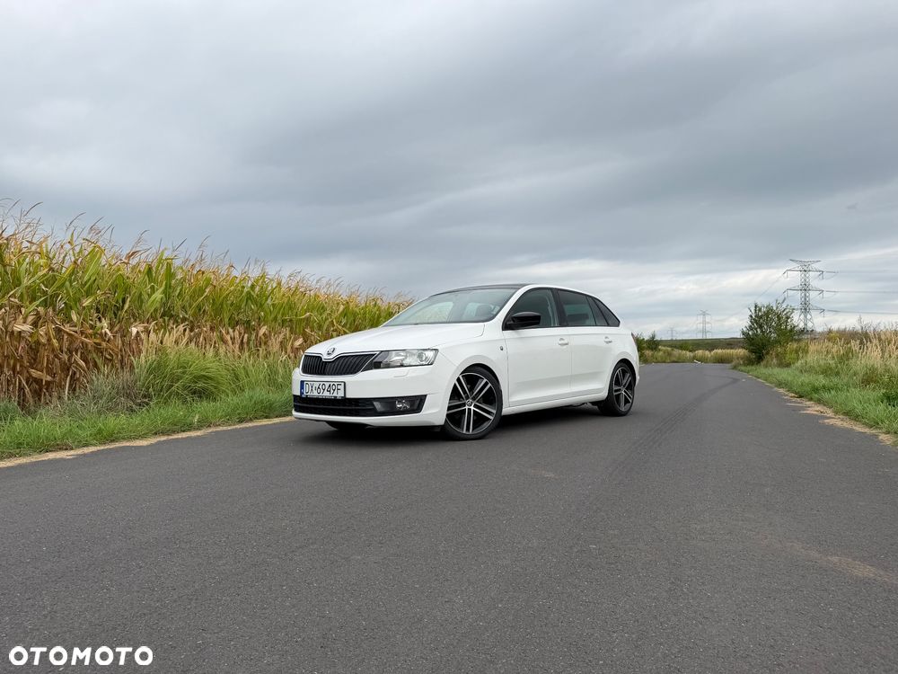Skoda RAPID - 7